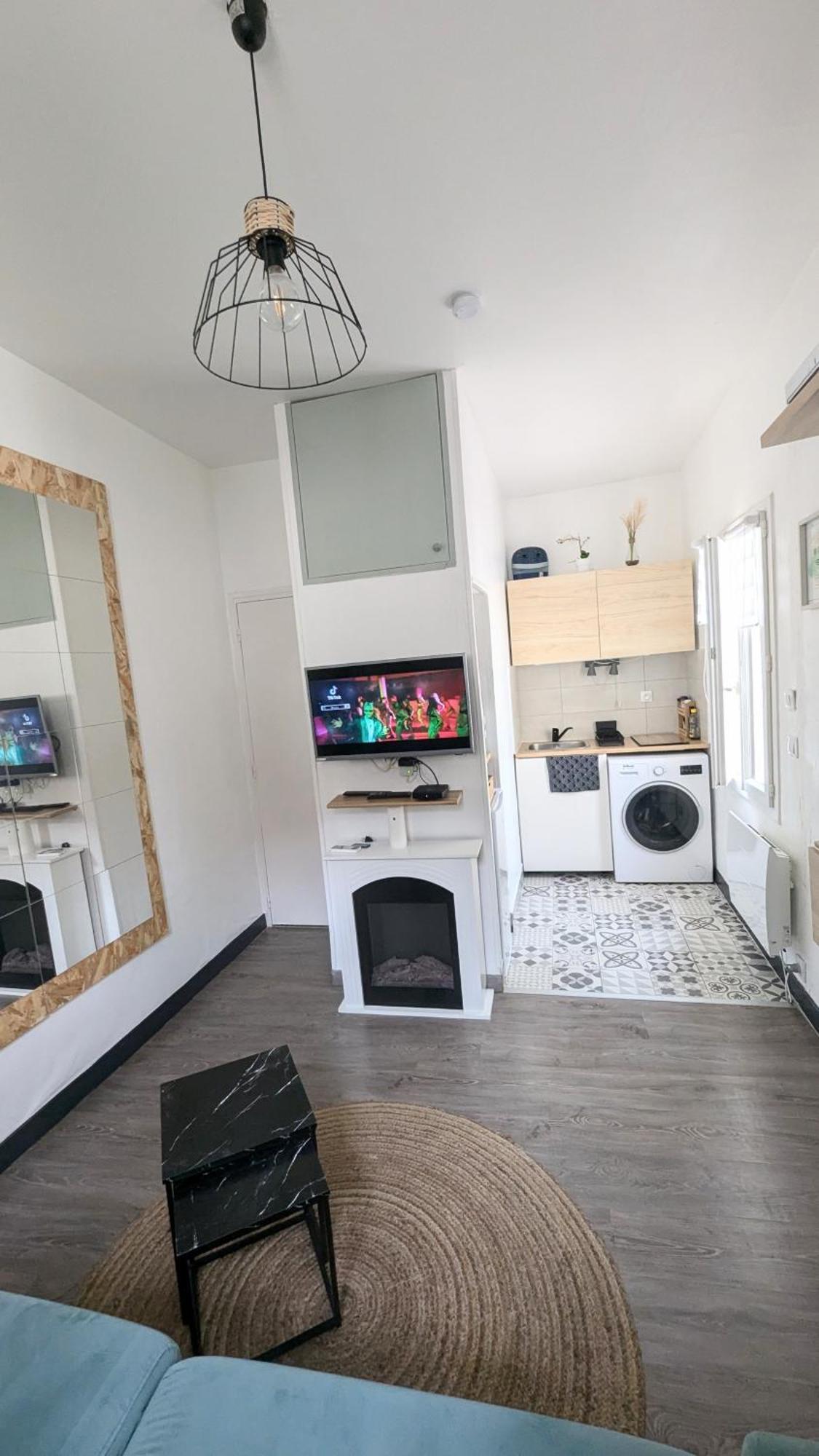 *Ca Me Convient* Studio Chaleureux Villejuif Kültér fotó